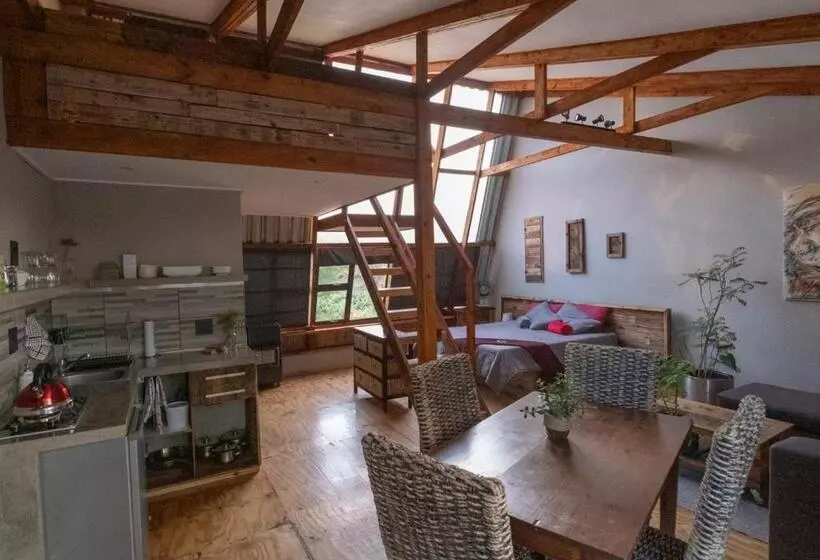 Majatalo Little Forest Farm