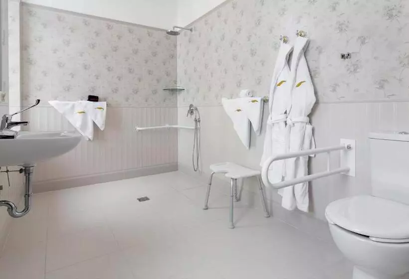 ベッドアンドブレックファースト Notarius Vendégház