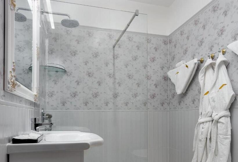 مبيت وإفطار Notarius Vendégház