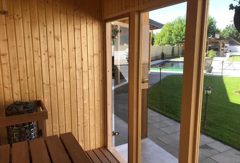 مبيت وإفطار Notarius Vendégház