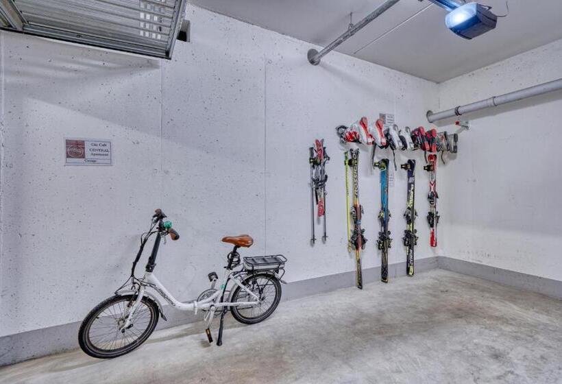 City Café   Central Apartment