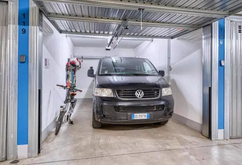 City Café   Central Apartment