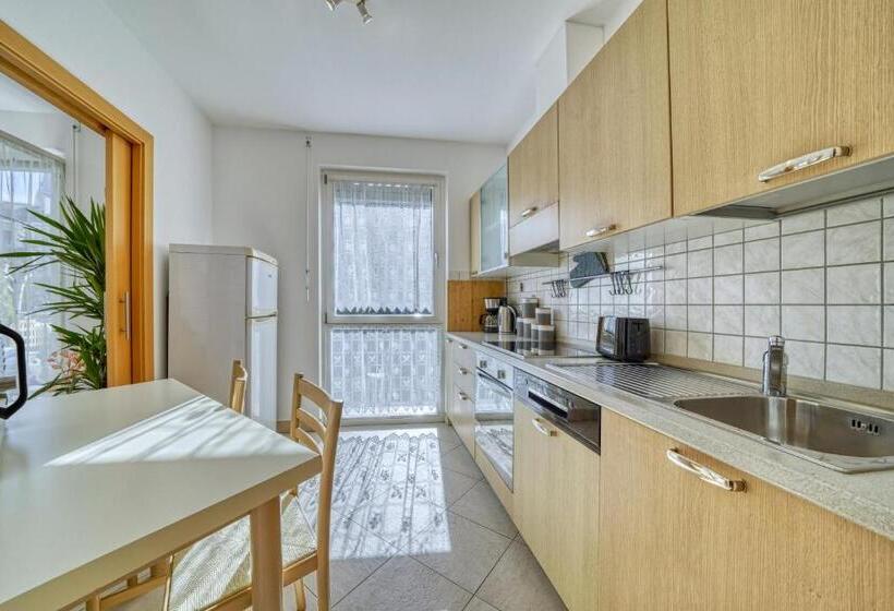 City Café   Central Apartment