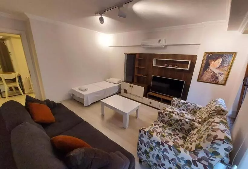 Class Sui̇t Resi̇dence