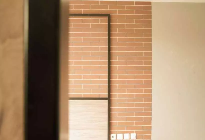 Hotelli Loa Living Solo Baru