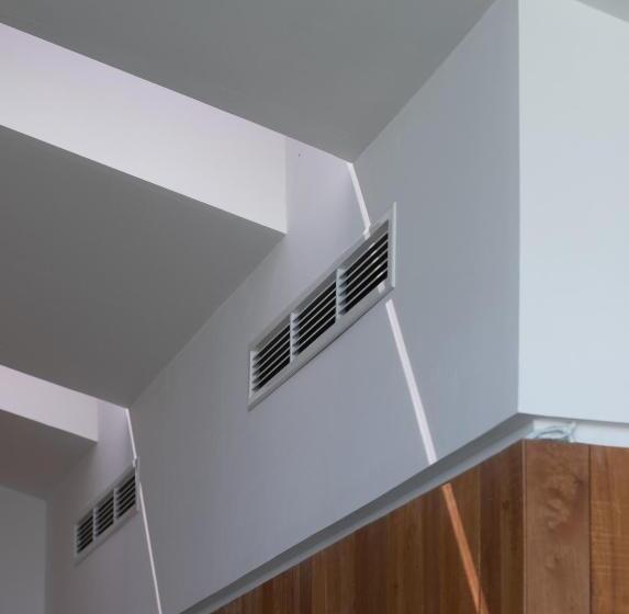 Nutnicha River House