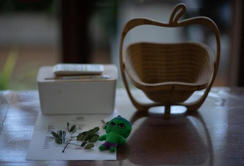 Nutnicha River House