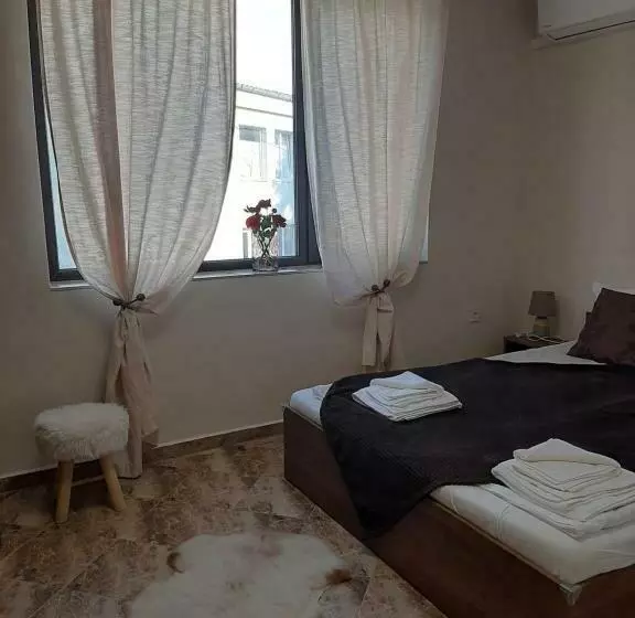 ペンション къща за гости алекс