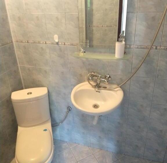 بنسيون къща за гости валена град черноморец