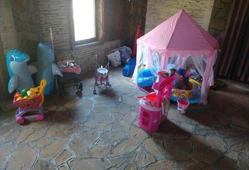 بنسيون къща за гости валена град черноморец