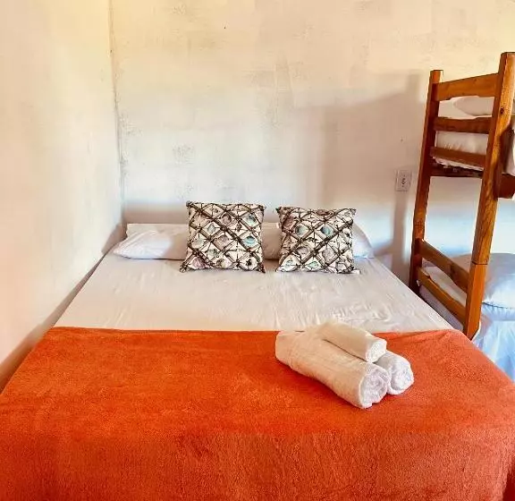 ユースホステル Pousada Clara