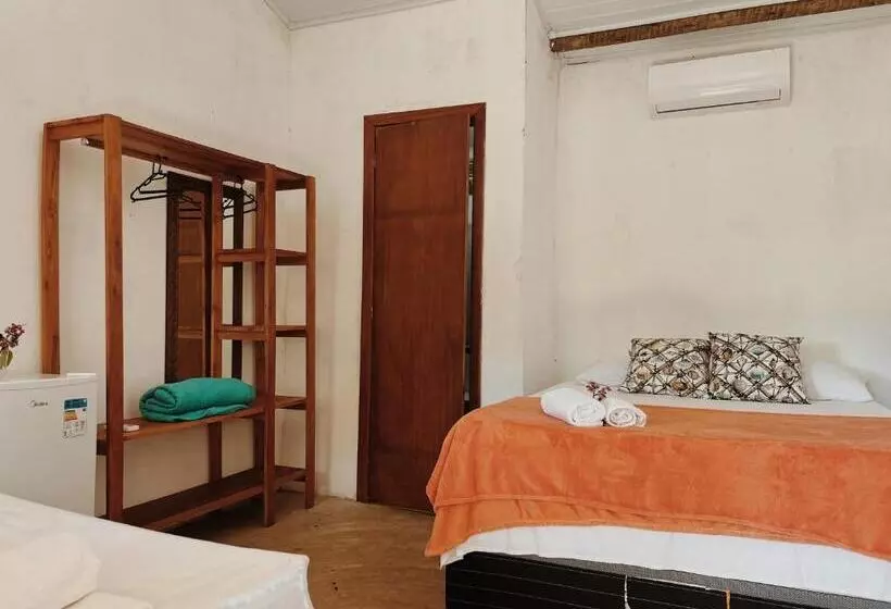 ユースホステル Pousada Clara