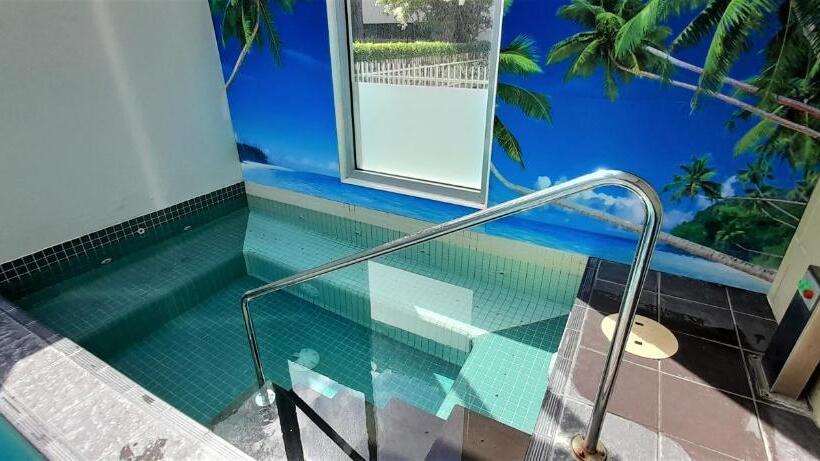 Beautiful Apartment 100mts Near The Beach In Port Melbourne