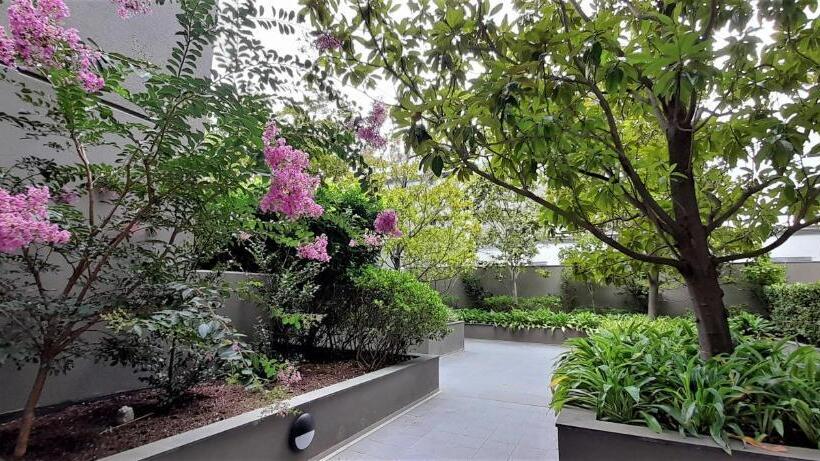 Beautiful Apartment 100mts Near The Beach In Port Melbourne