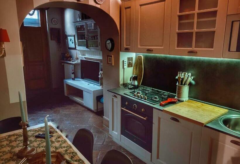 Bed and Breakfast Casa Tosca Home Retreat