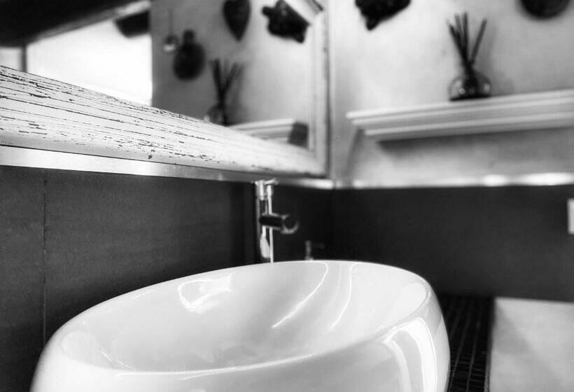 Bed and Breakfast Casa Tosca Home Retreat