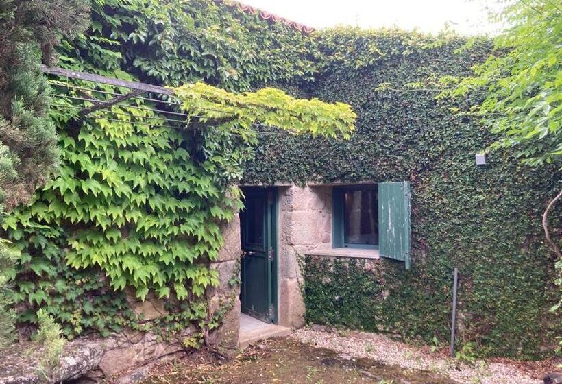 Espectacular Villa En Mondariz, Casa Mirabal