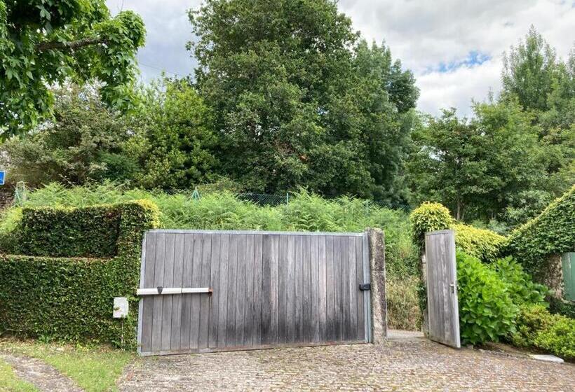 Espectacular Villa En Mondariz, Casa Mirabal