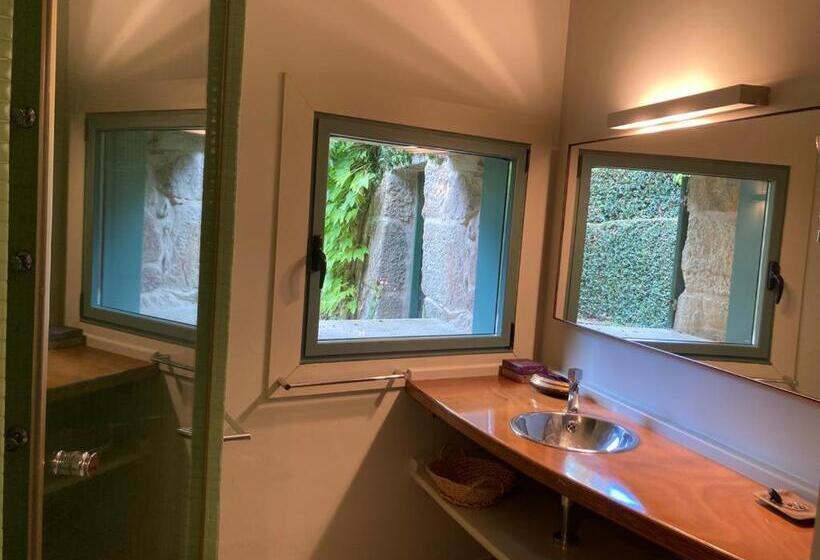 Espectacular Villa En Mondariz, Casa Mirabal