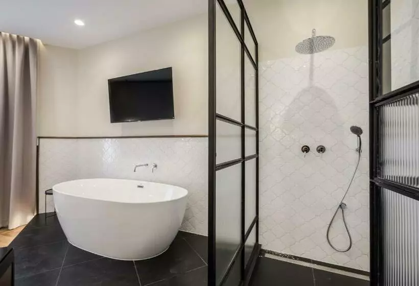 ホテル Budapest Eye  Boutique Suites, By Bqa