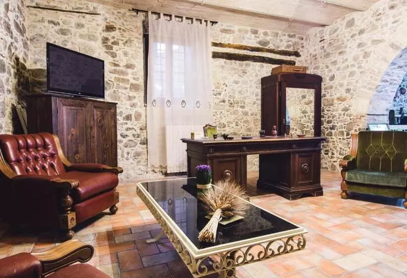 Majatalo Dimora Pietrantica