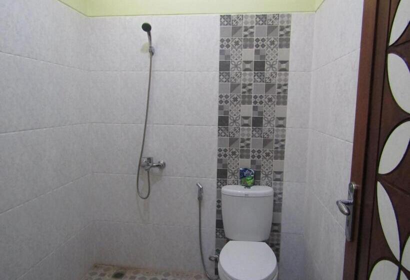 Pensione Nia Maretta House Syariah