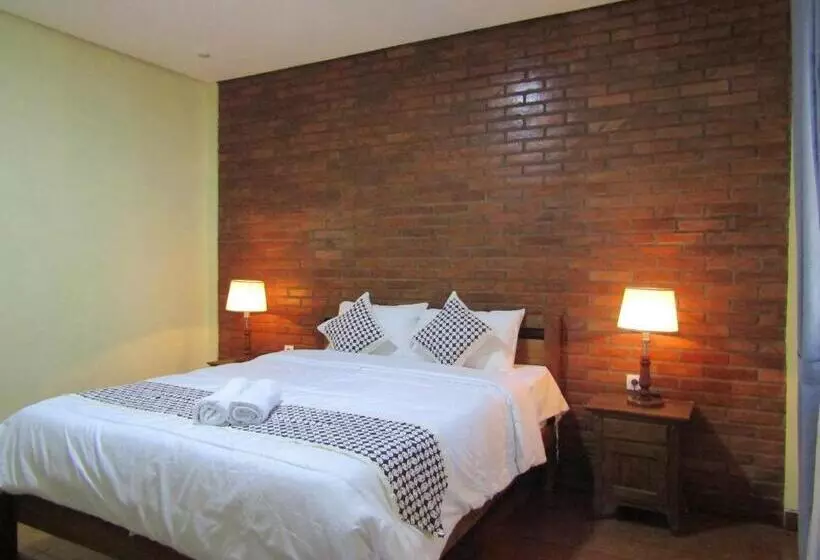 ペンション Nia Maretta House Syariah