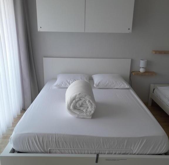 Santhooft B , Bus 514 Nieuwpoort Bad