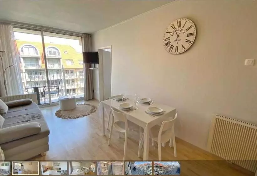 Santhooft B , Bus 514 Nieuwpoort Bad