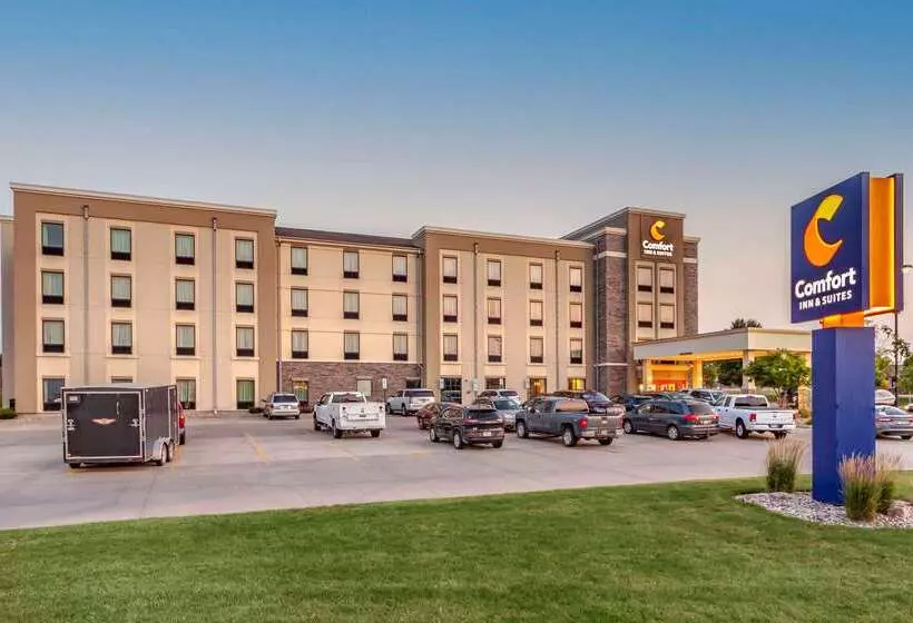 ホテル Comfort Inn & Suites Avera Southwest