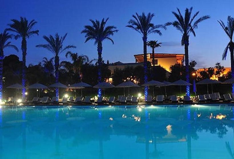 فندق Green Paradise Resort