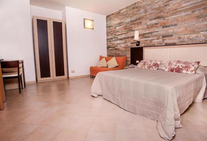 فندق Green Paradise Resort