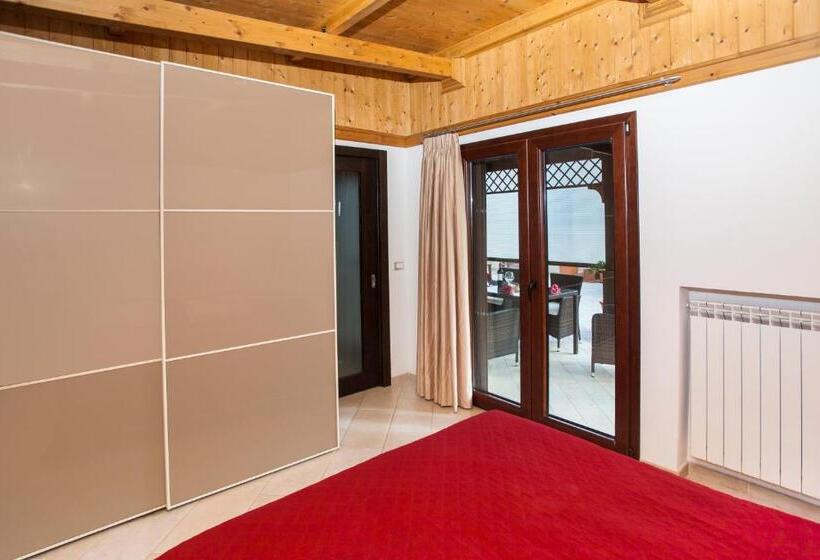 فندق Green Paradise Resort