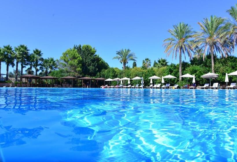 فندق Green Paradise Resort