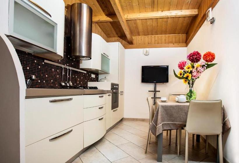 فندق Green Paradise Resort