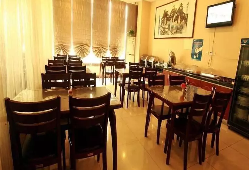 Hotel Greentree Inn Jinan Bus Terminal Station Express