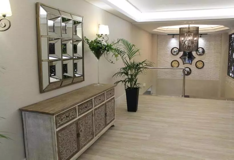 Отель Paraiso Granada