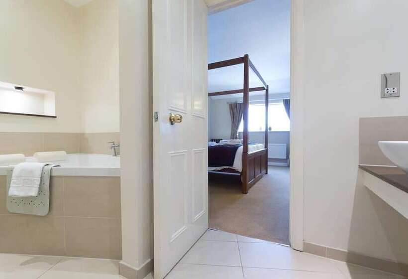 Roman Way Hotel A5 Cannock