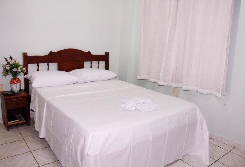 בית מלון כפרי Safari