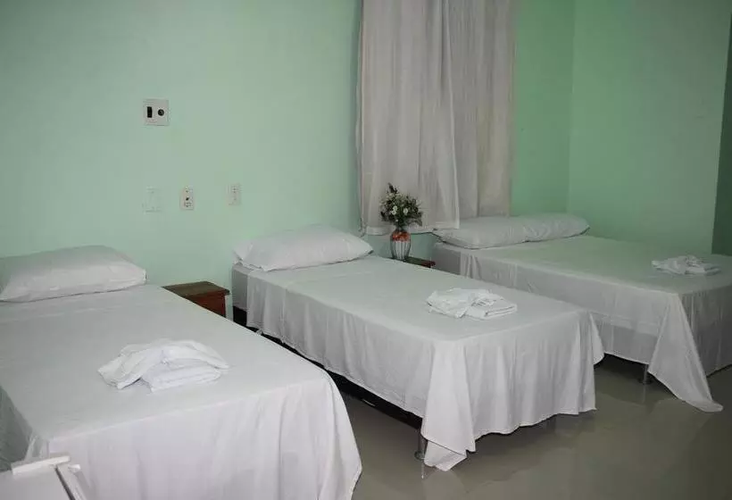 בית מלון כפרי Safari