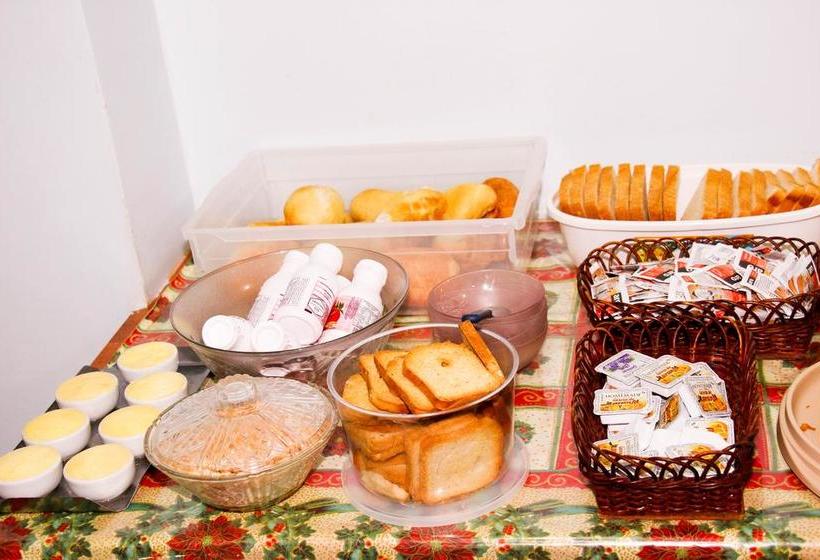 בית מלון כפרי Safari