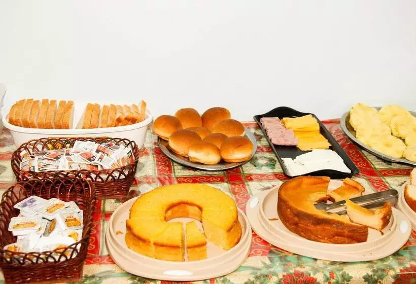 בית מלון כפרי Safari