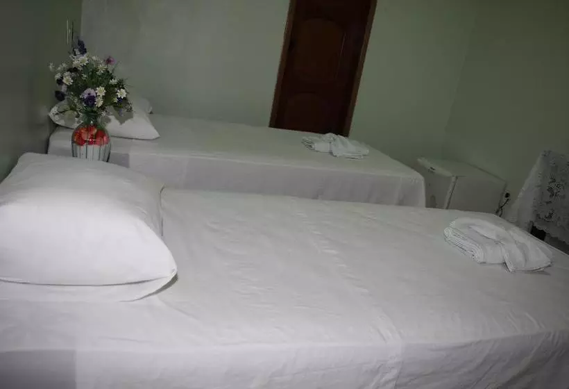 בית מלון כפרי Safari