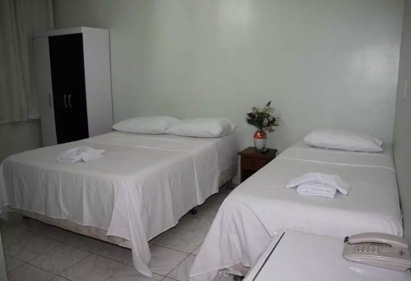 בית מלון כפרי Safari