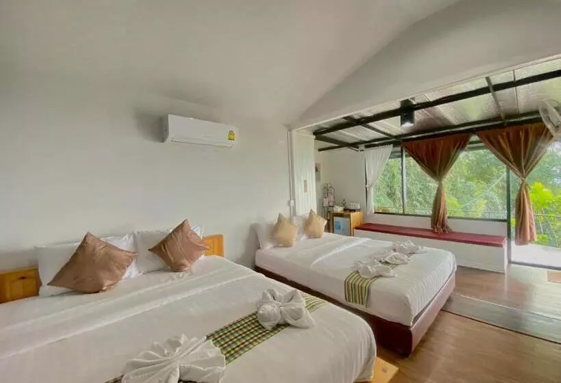 Aamiaismajoitus (B&B) The Owl Khaokho