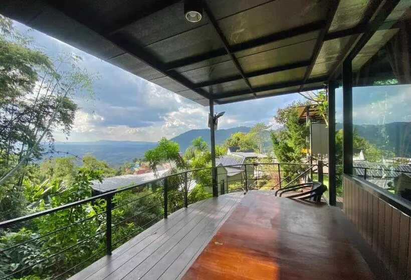 Aamiaismajoitus (B&B) The Owl Khaokho