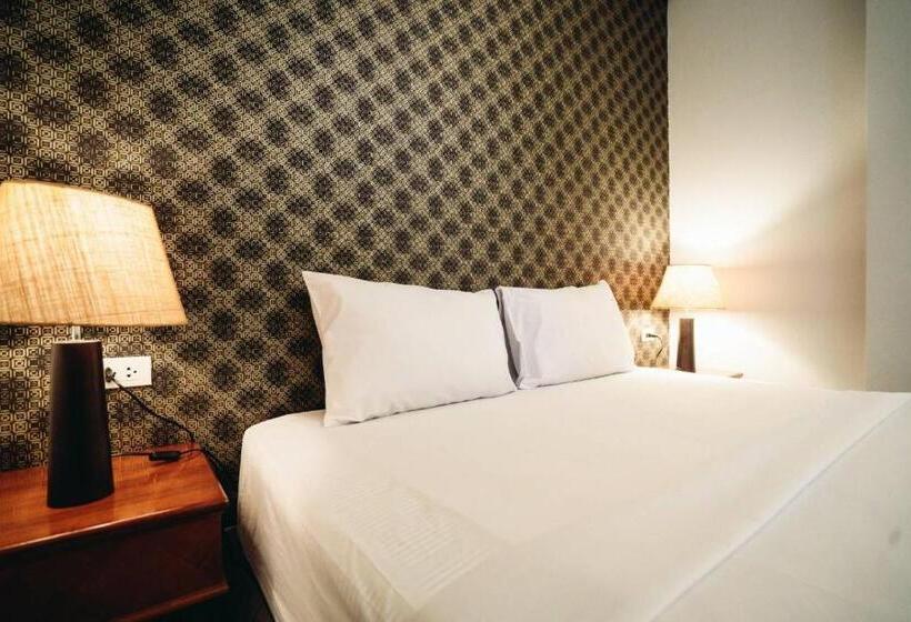 Отель The Caspar