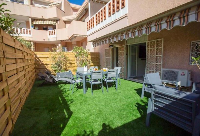 Le P Tit Max, Spacieux Centre Sainte Maxime