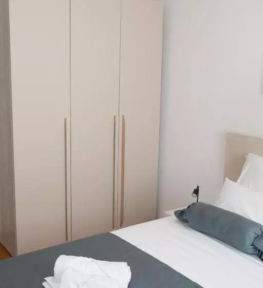 Memories Apartment
