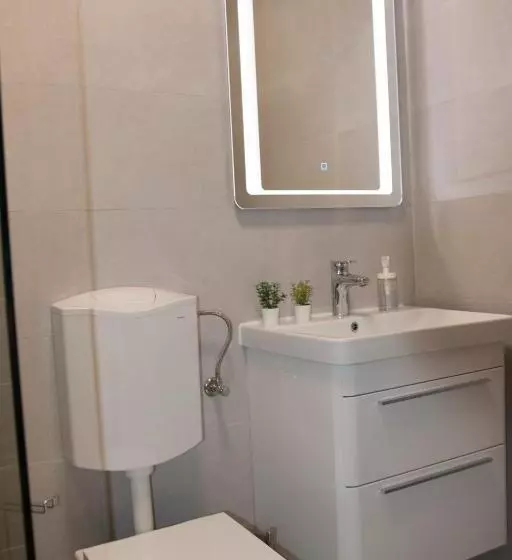 Memories Apartment